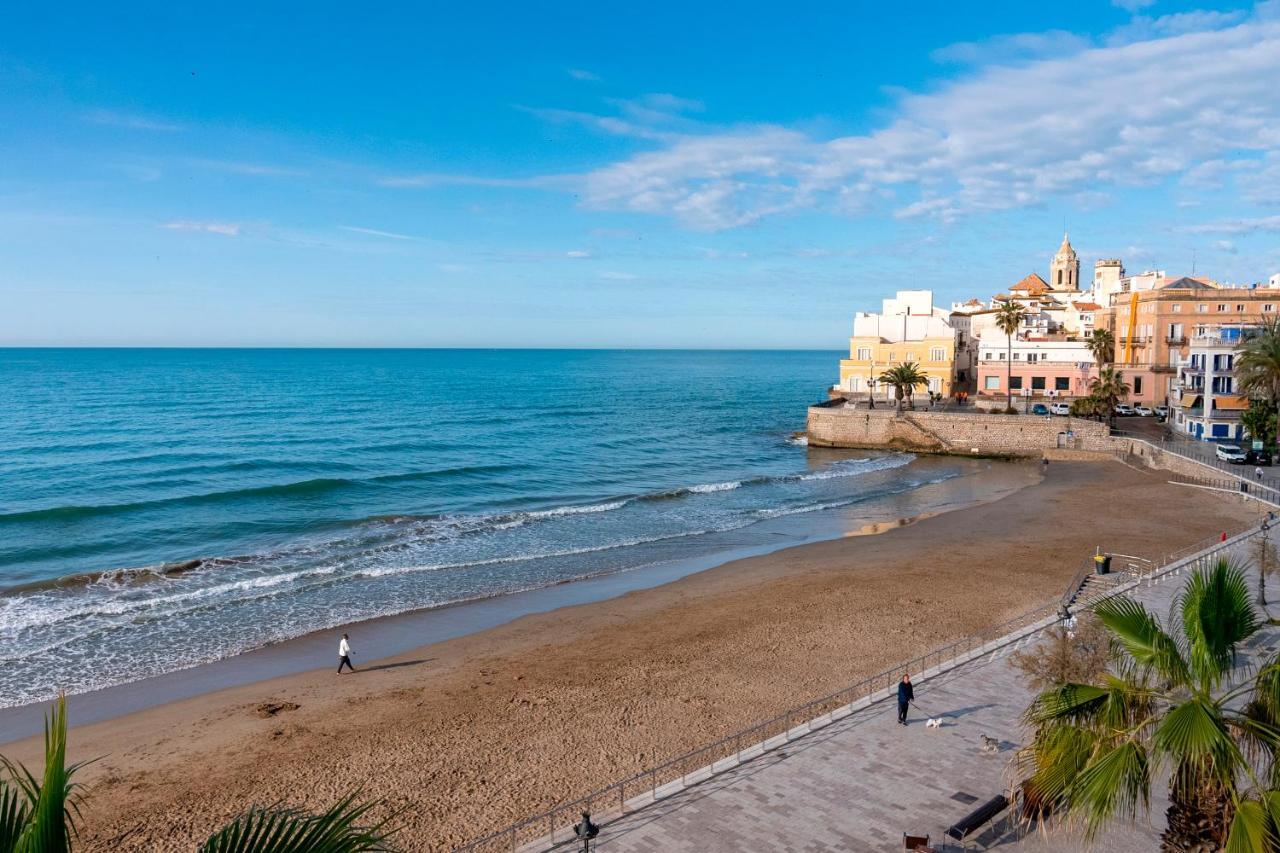 Hotel URH Sitges Playa Exterior foto